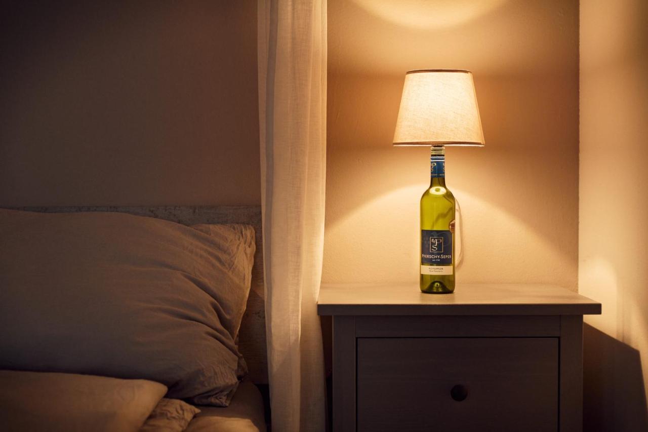 Ausg'Steckt - Wine Flat Modling - Great Location Apartment Exterior photo